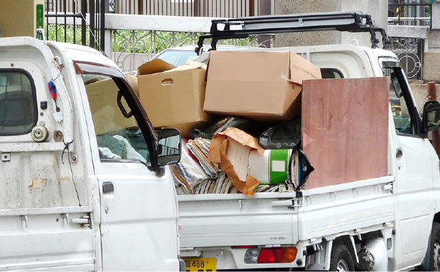 不用品回収作業は引き取りのみ 片付け・清掃は別のサービス